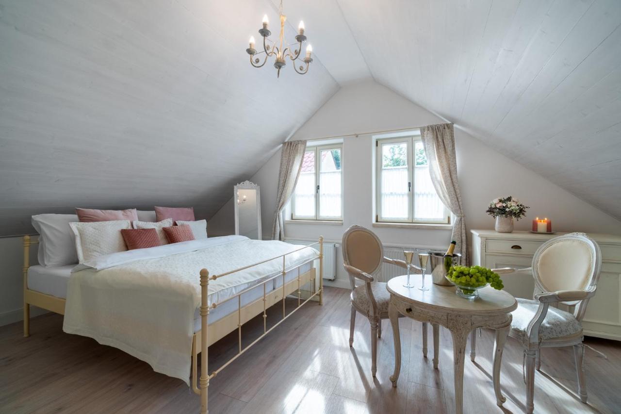 Boutique Hotel Soukenikuv Dum Kutná Hora Extérieur photo